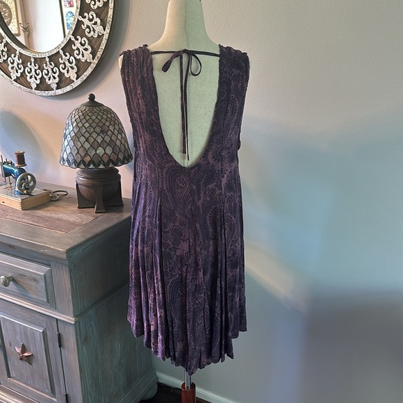 Ecote Clary Open Back Dress - Picture 5 of 6